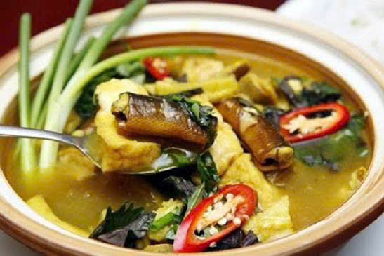 Lẩu Lươn Chua Cay